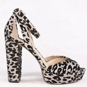 Jessica Simpson Metallic Gold-Black Block Heel